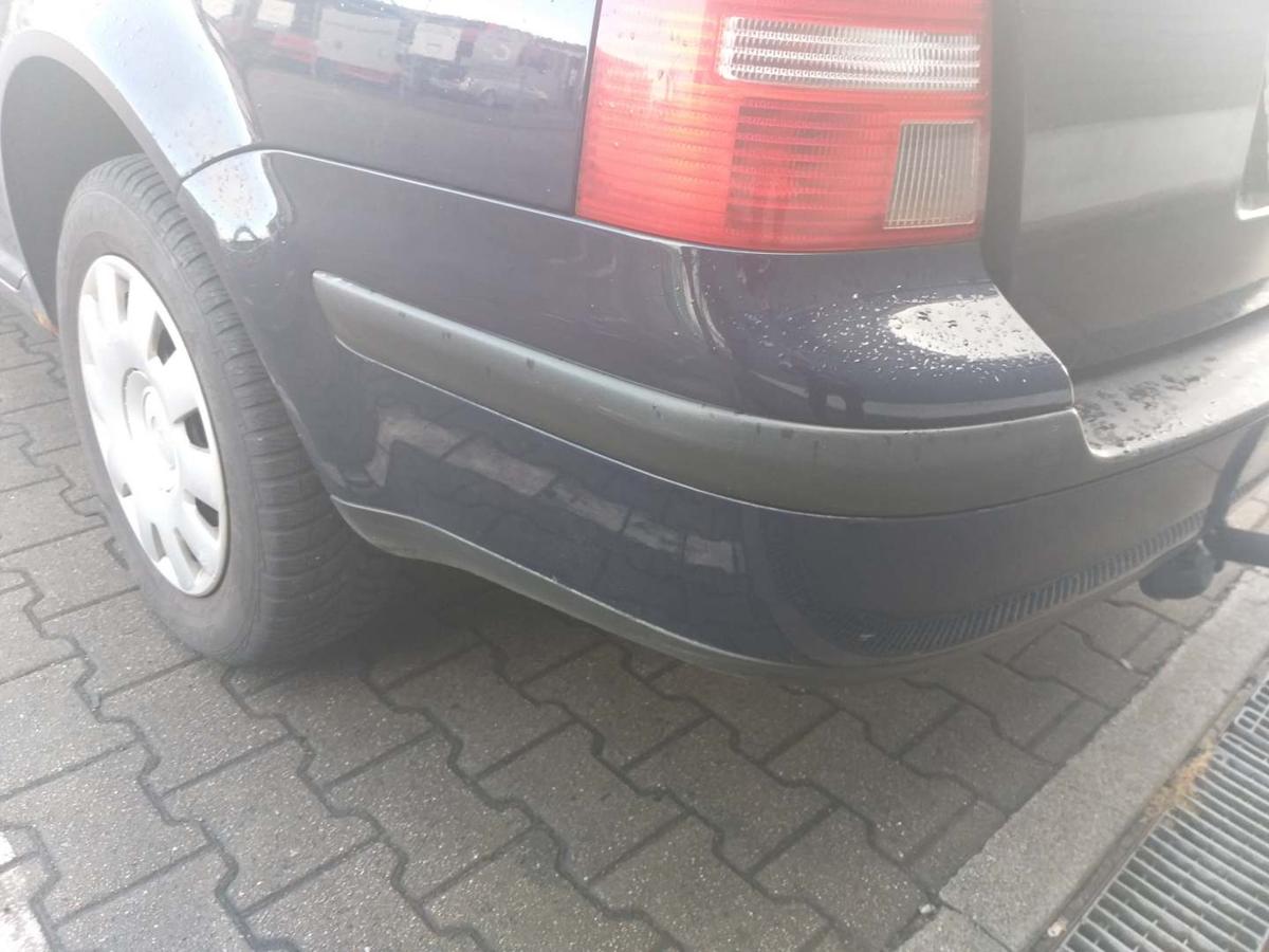 VW Golf 4 original Sto&szlig;stange Stossf&auml;nger hinten LA5G Perlblau Kombi Bj.2004